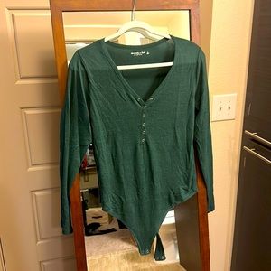 Abercrombie & Fitch long sleeve Henley bodysuit dark green women’s size large